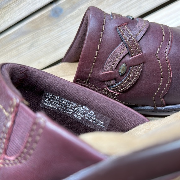 Earth Origins Jackal Janice Leather Mules - Like New Condition! Size 8M Merlot - Picture 6 of 8